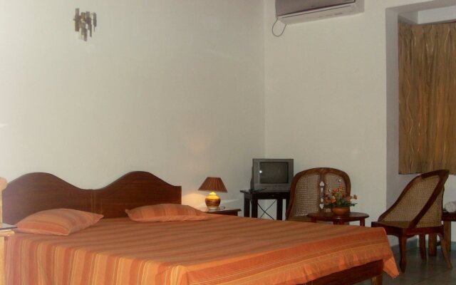 Alcam Holiday Home