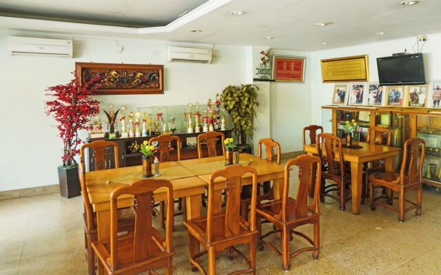 Collection O 92690 Hotel Limas