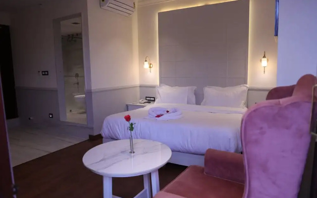 Hotel ND Manor