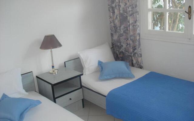 Dolphin Apartments 2