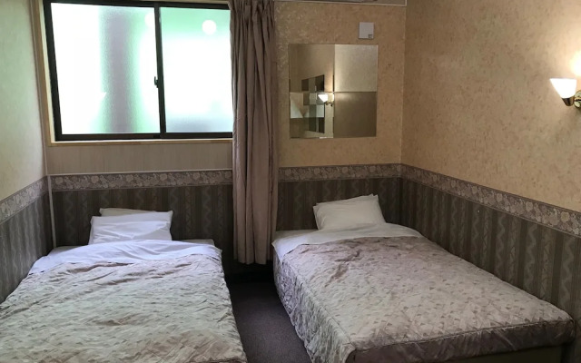 Gotou Hotel - Hostel
