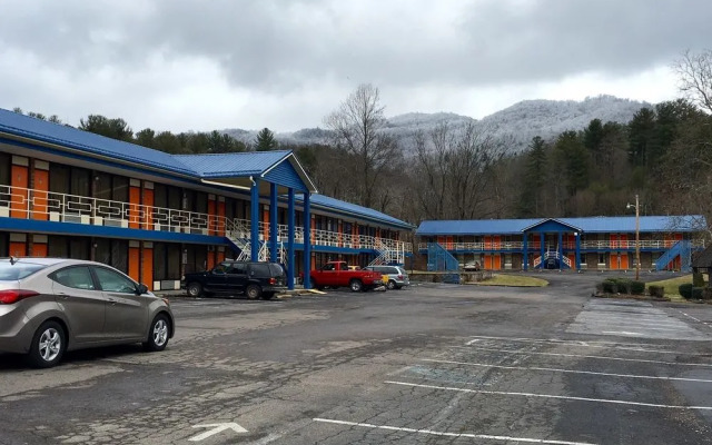 Mountain Empire Motel