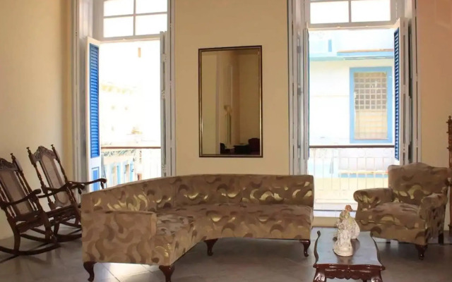 Armando's Colonial Hostel House