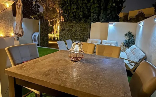 Elegant Stay in Ranches Villa