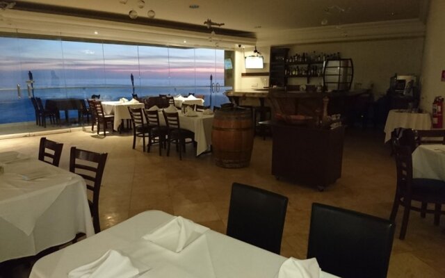Las Olas Resort and Spa