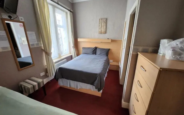 Stay At 22 Glen Allan Hotel