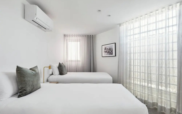 The Clairfield Hotel