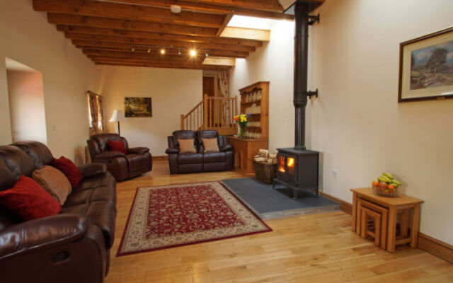 Holiday Home Pen Y Coed