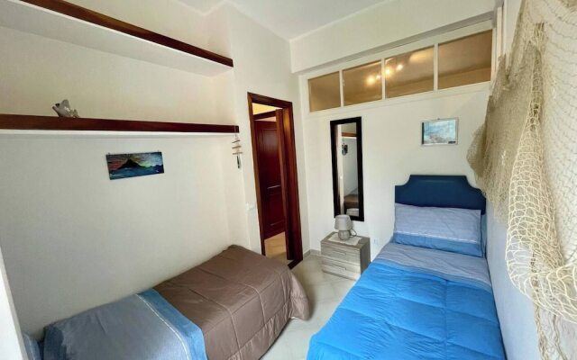 Seafront House Le Finestre Sul Mare With Balcony