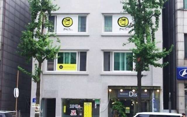 hotelImage