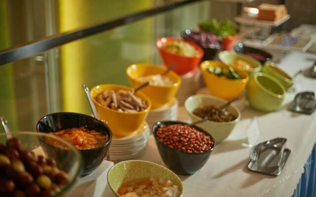 The Hotel V Zhenjiang Jingkou