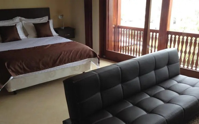 Casa Lloret Barranco Suites