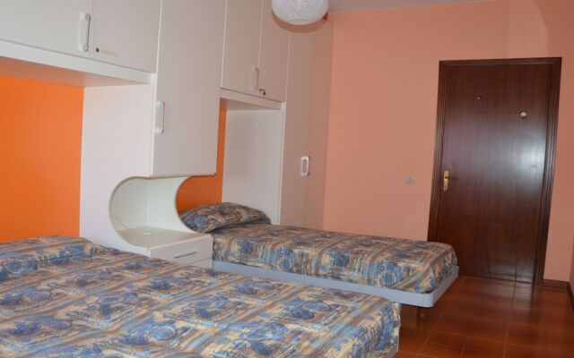 Comfortable 2 Bedroom Apartment - Beahost Rentals