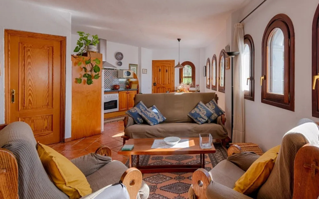 1131 Casa Almona