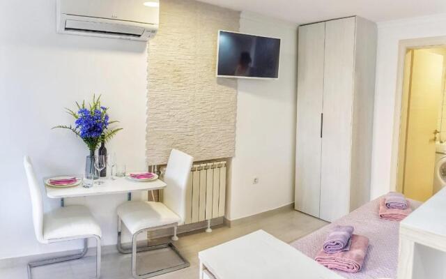 Studio Apartman NOA