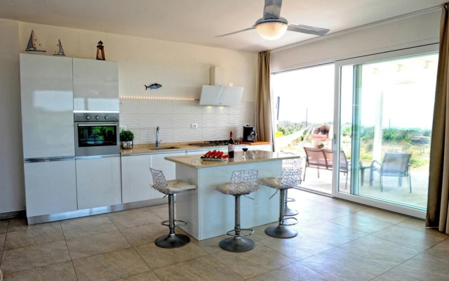 Luxury Apartment In Villa Vanissia