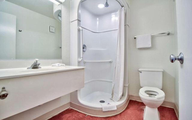 Motel 6 Nogales, AZ - Mariposa Road