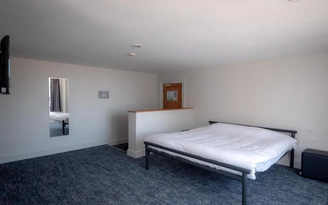 a&o Brighton Palace Pier