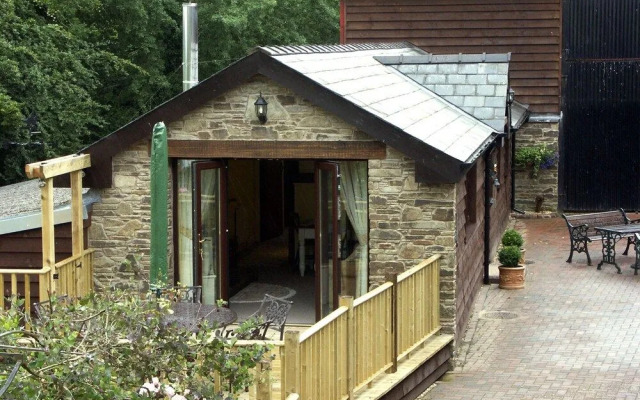Cwm Derw Cottage