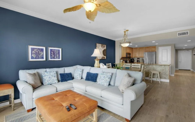 Grandview East 1204