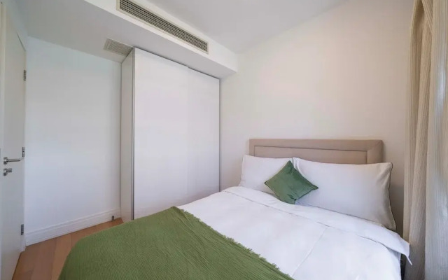 Tyms Stylish 3BR 2BA Apt Xujiahui Metro