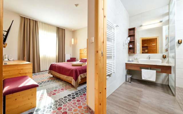 Natura Hotel - Rogla