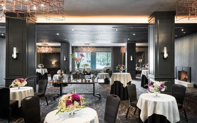 The Logan Philadelphia, Curio Collection by Hilton