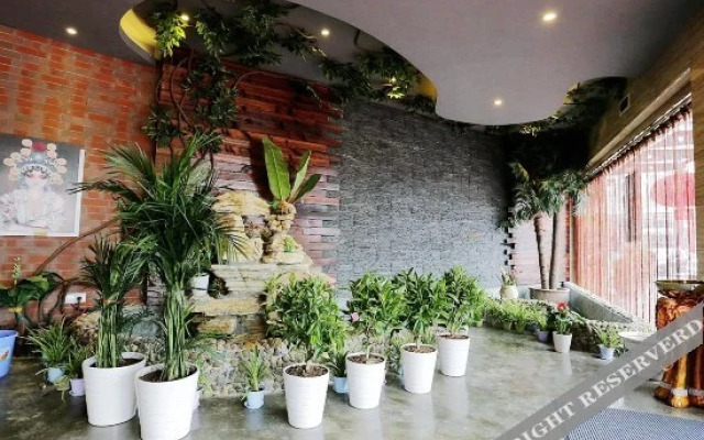Yeweiyang Boutique Hotel