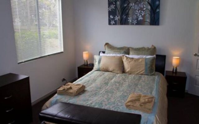 Silver City Cottages