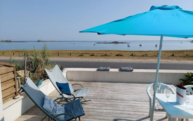 Apartment in Plouguerneau by Sandy Beach