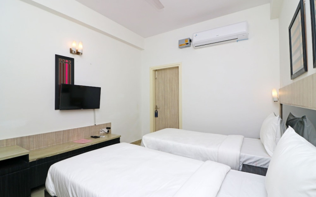 OYO 18572 SilverKey Sohna Road