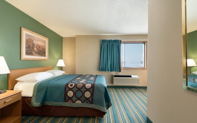 Asteria Inn And Suites