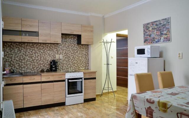 Harmonia Belvarosi Apartmanok