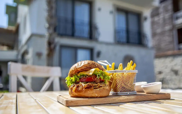 Sol De Verano Boutique Hotel