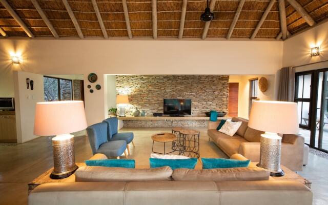 Villa Bushman Wonderful Luxury and Attractive Villa