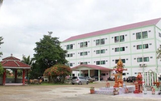 Veerachai Mansion