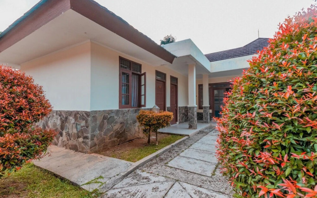 Oyo 1211 Graha Technopark Hotel