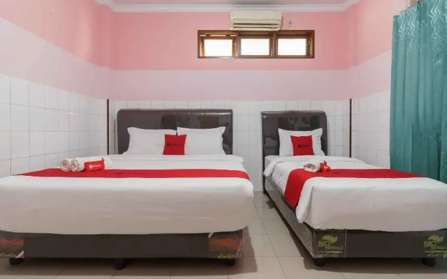 Guest House Restu Ibu by RedDoorz
