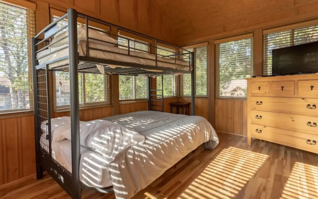 Tin Cup - 1 Br Cabin