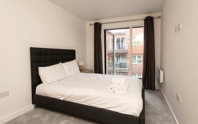 Fantastic 2 Bedroom Apartment In Manchester