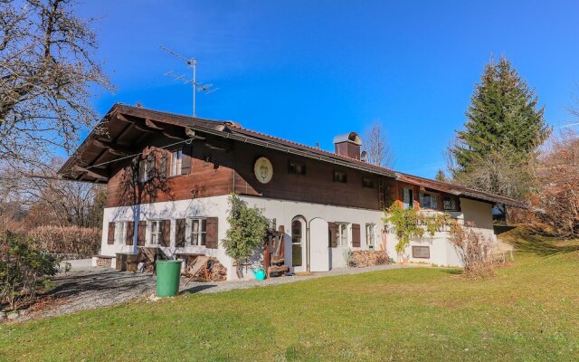 Cosy Apartment in Kutzbuhel, With Barbecue