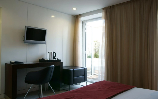 Hotel Jerónimos 8