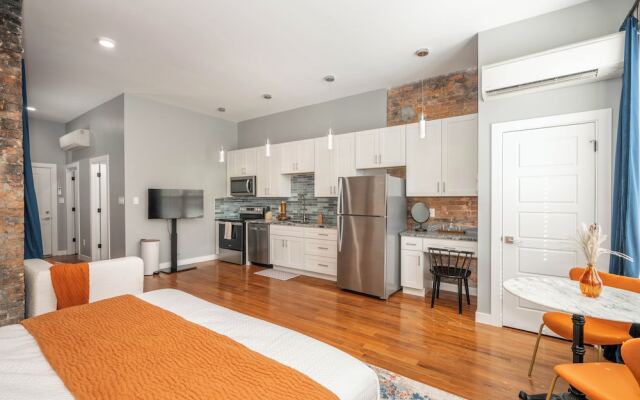 Findlay Market Suite 3