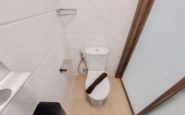 Warm And Simply Look Sky House Bsd Apartment