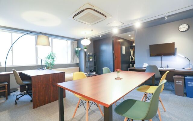 Hakata apartment 2H