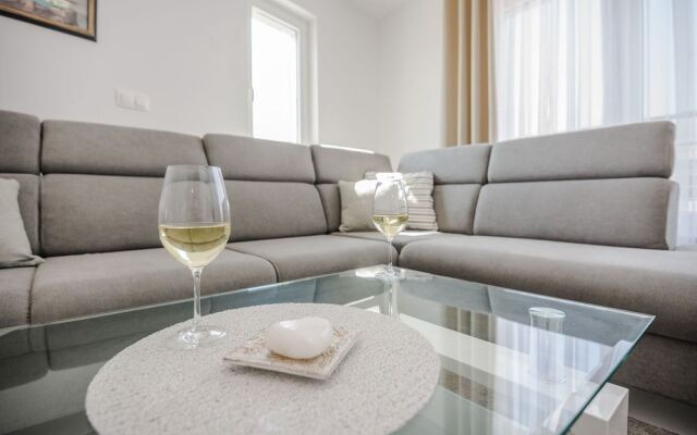 Apartments Gavran