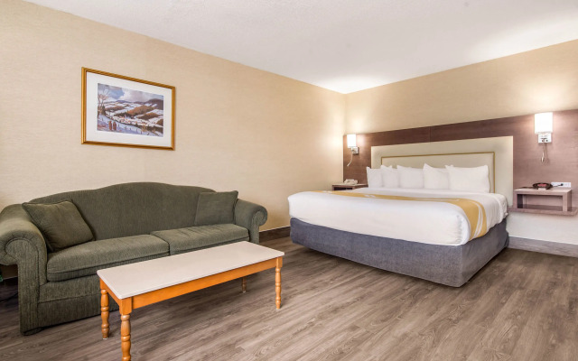 Quality Inn & Suites Gatineau