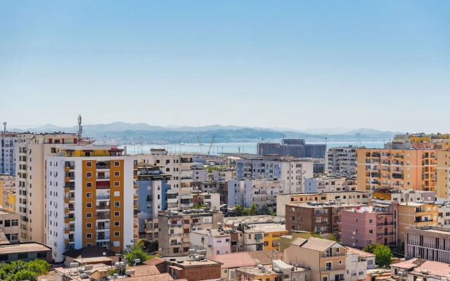 Bright Comfy 2BR Apartment by the Adriatic