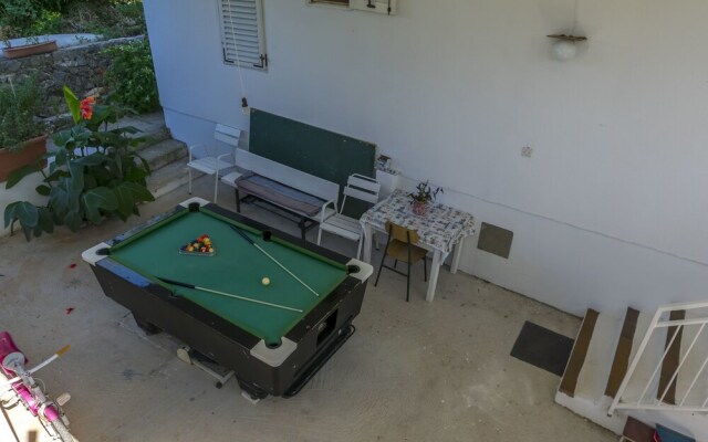 Apartments Garden by the sea