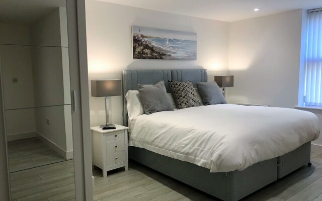 Ice House Apartments